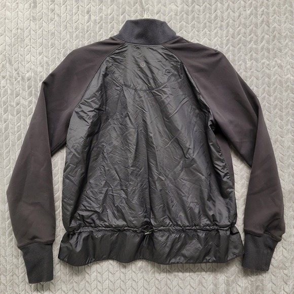Lululemon Swept Along Bomber Jacket Women’s Black Satin Back Size XS On The Move - Picture 13 of 16
